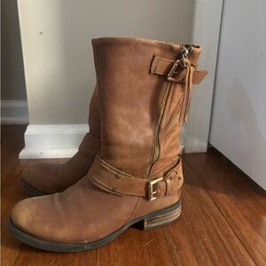 Steve Madden boots